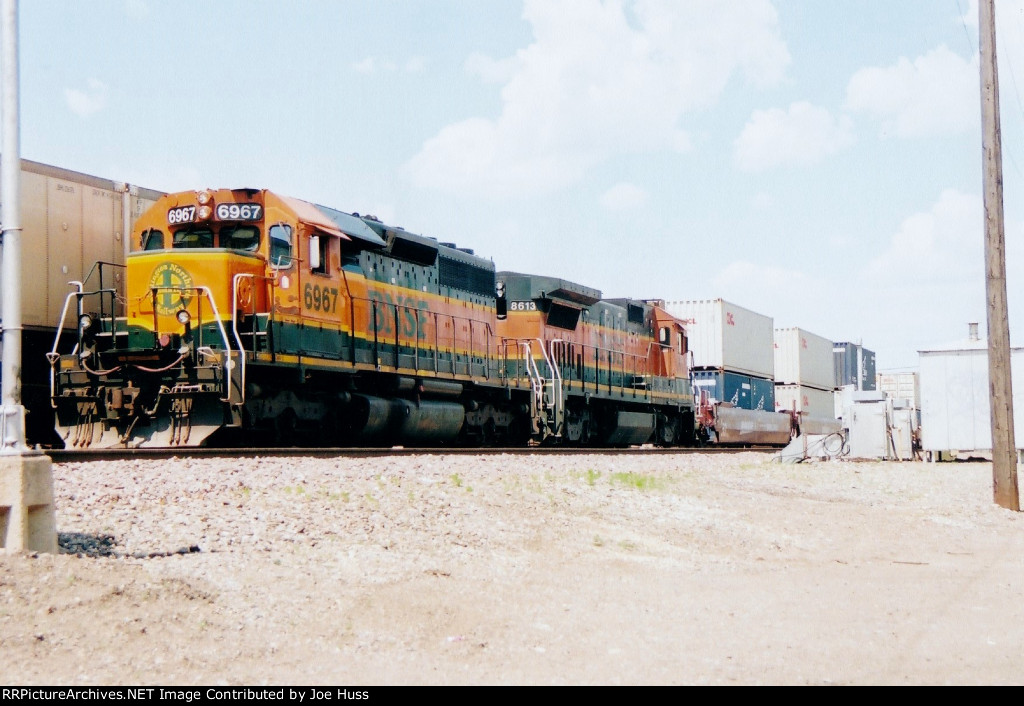 BNSF 6967 East